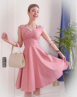1950s Women`s  Pink Short Sleeve  Sweetheart Neckline Vintage Party Swing Dress With Pockets