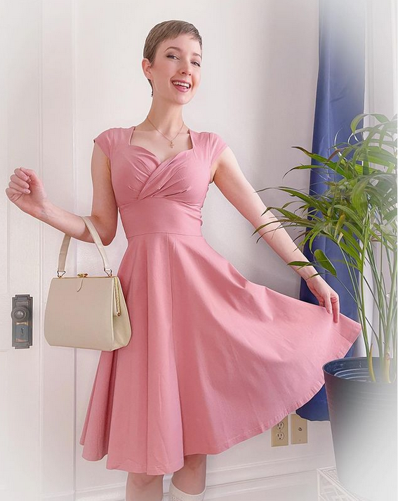 1950s Women`s  Pink Short Sleeve  Sweetheart Neckline Vintage Party Swing Dress With Pockets