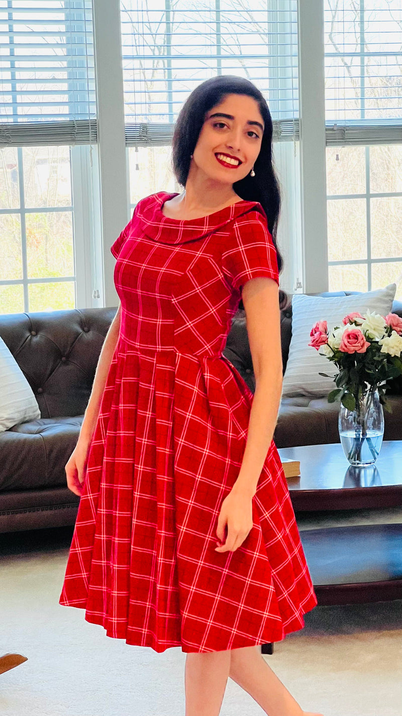 1950s Women`s Redplaid  Roll Collar Party Dress With Pockets - Gowntownvintage