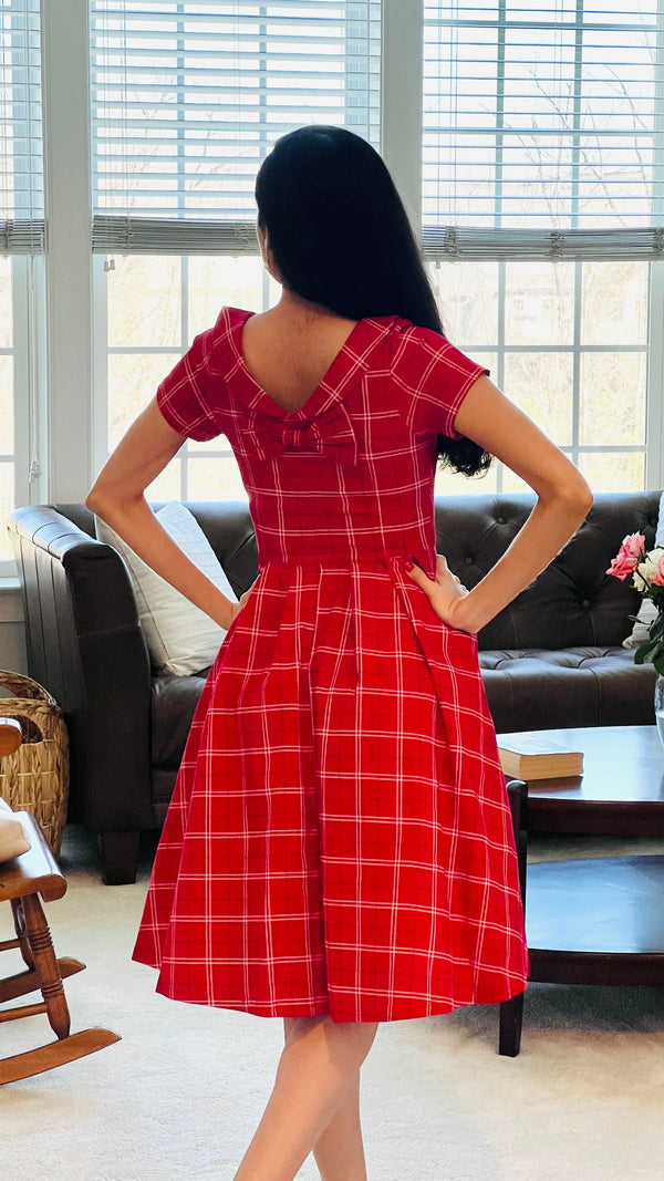 1950s Women`s Redplaid  Roll Collar Party Dress With Pockets - Gowntownvintage