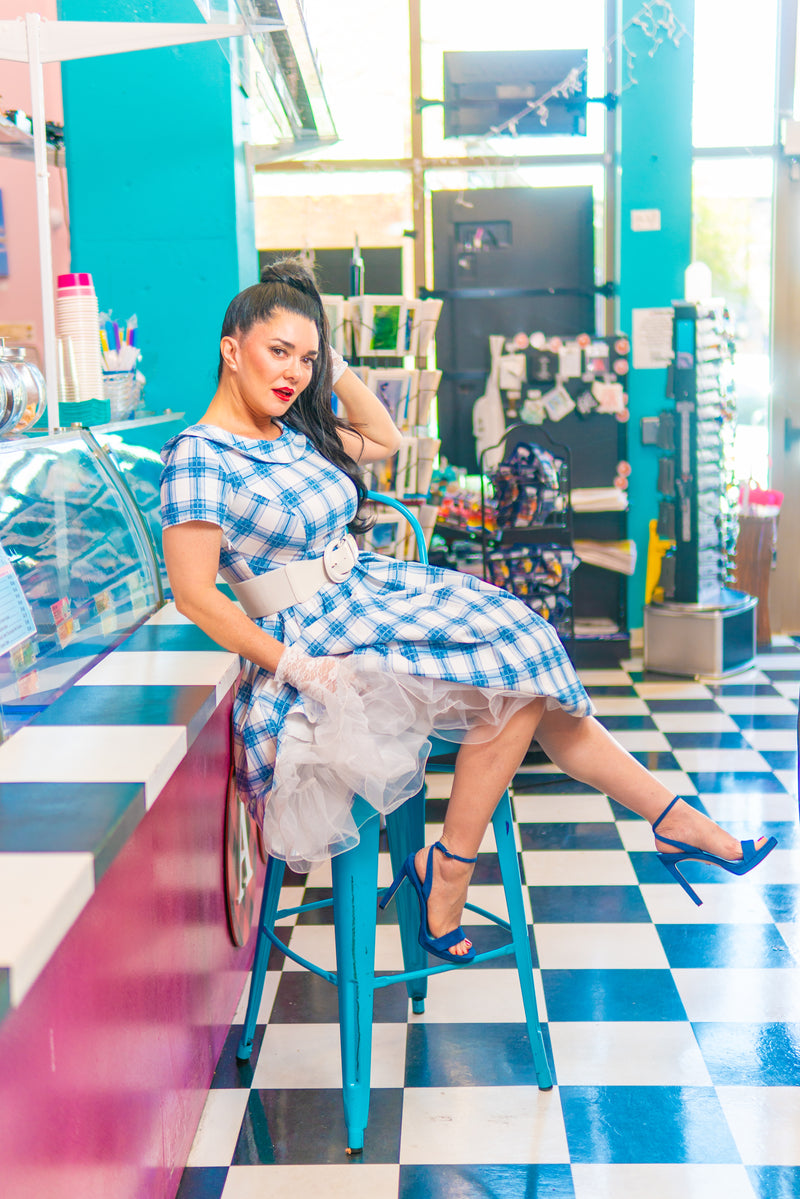1950s  Blueplaid Roll Collar Swing Dress With Pockets - Gowntownvintage