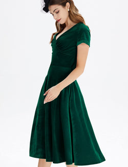 Women`s 50s Vintage Green Velvet  Swing Dress With Pockets