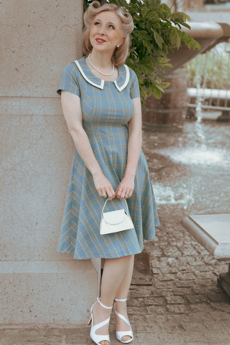 50s Vintage Plaid Peter Pan Collar Swing Dress With Pockets - Gowntownvintage